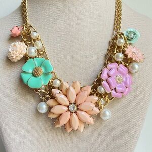 Pastel floral statement necklace on goldtone chainmaille with faux pearls